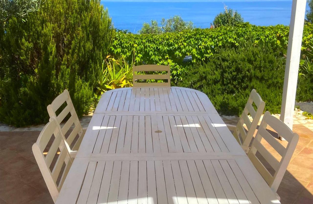 Il Casale San Vito Apartment ซานวิโต โลคาโป ภายนอก รูปภาพ
