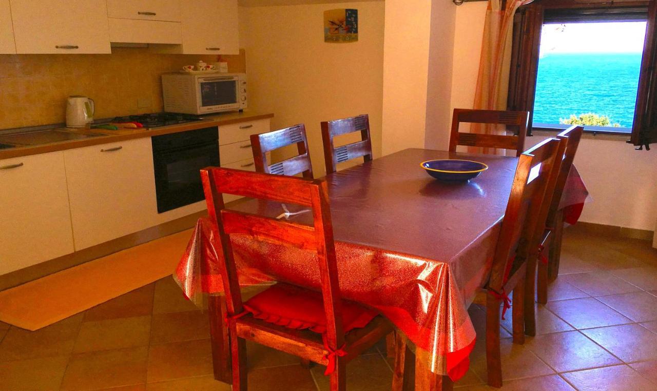 Il Casale San Vito Apartment ซานวิโต โลคาโป ภายนอก รูปภาพ